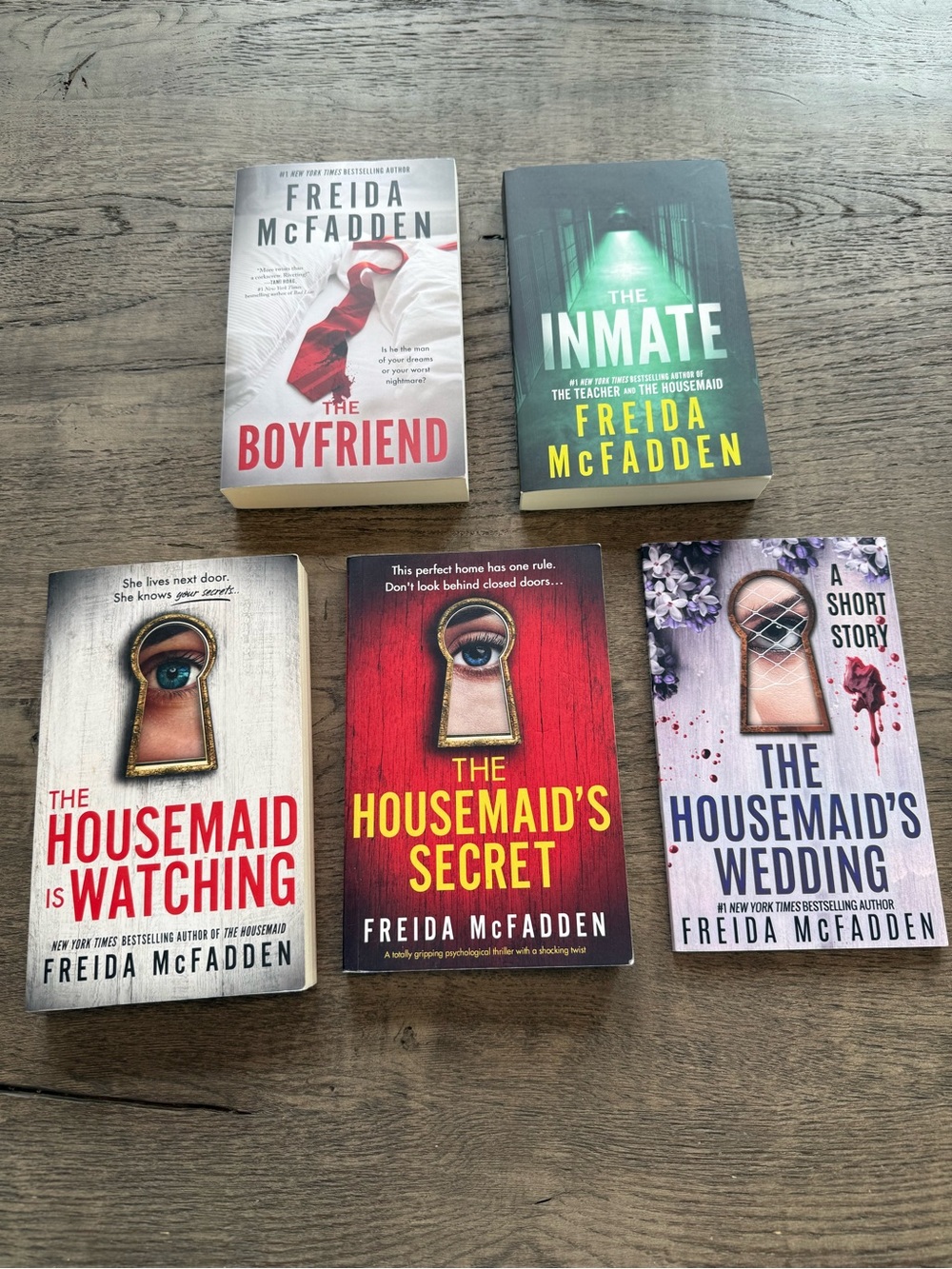 Freida McFadden Paperback Thriller Bundle - Red, White, Green, Purple Covers